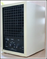 Ozonator